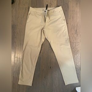 Lululemon men’s commission pants